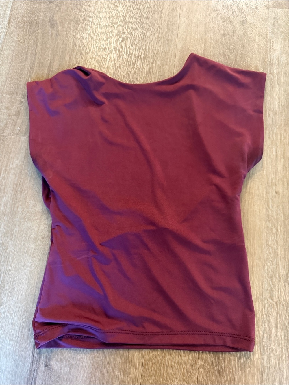 stradivarius open back Short Sleeve Top in Burgundy